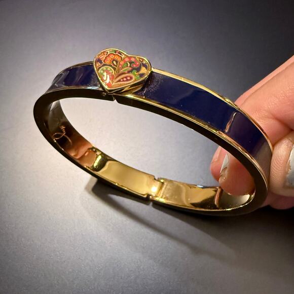 Vera Bradley Lola Heart Black Enamel Hinged Bracelet - Picture 1 of 9